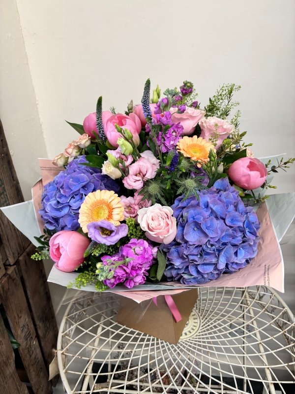 The Grand Gesture Bouquet