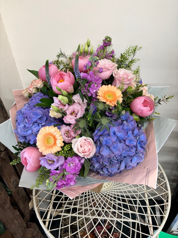 The Grand Gesture Bouquet