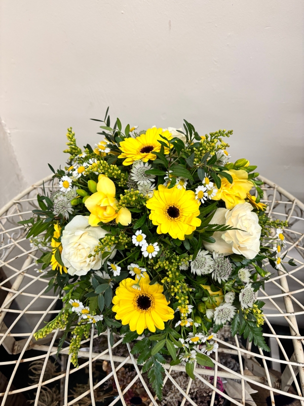 Yellow & White Posy
