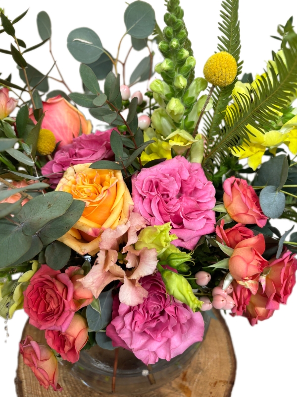 Bold and Beautiful Extravagance
