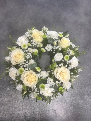 Elegant White Wreath