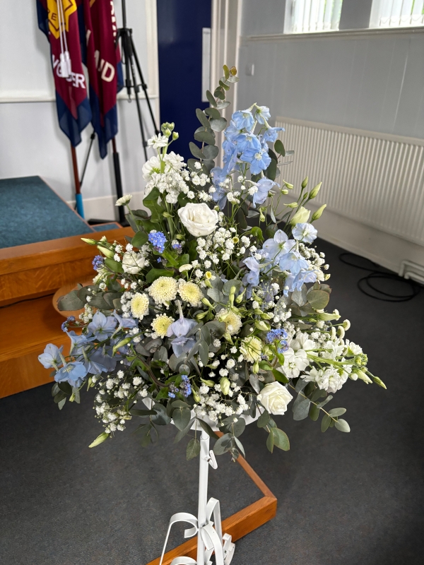 Pedestal Arrangement