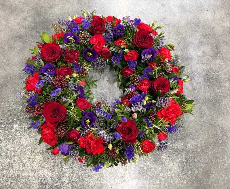Sticking Red and Purple Wreath