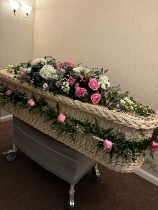 Pink Rose Garland wirh Casket Spray